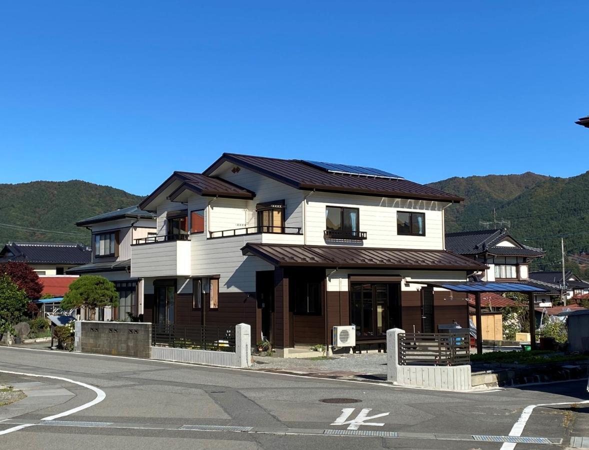 Hotel Link House Fujiyoshida Esterno foto