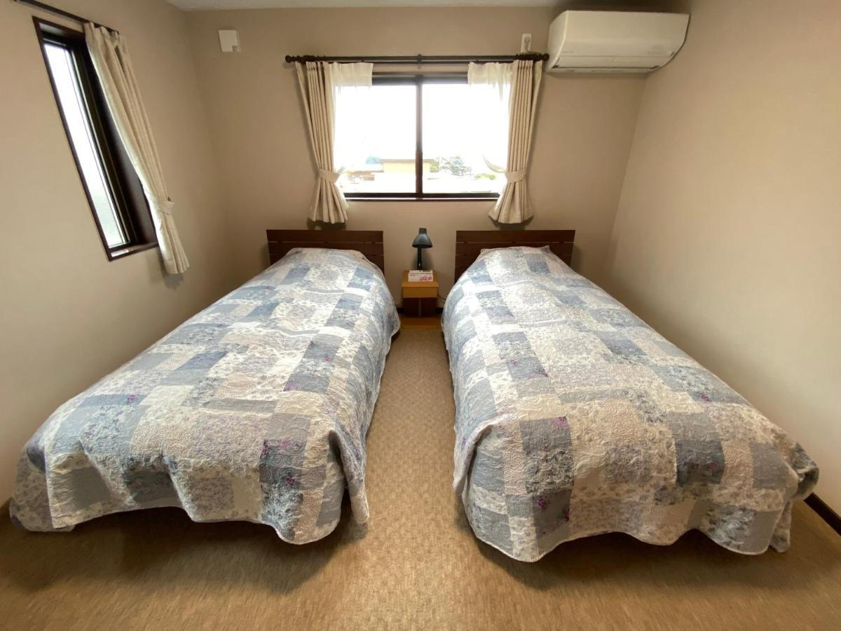 Hotel Link House Fujiyoshida Esterno foto