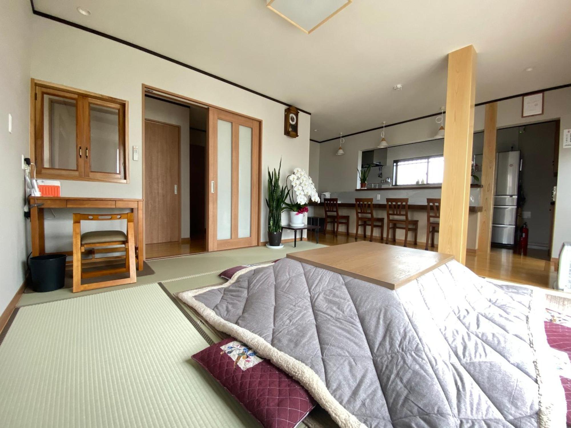 Hotel Link House Fujiyoshida Esterno foto